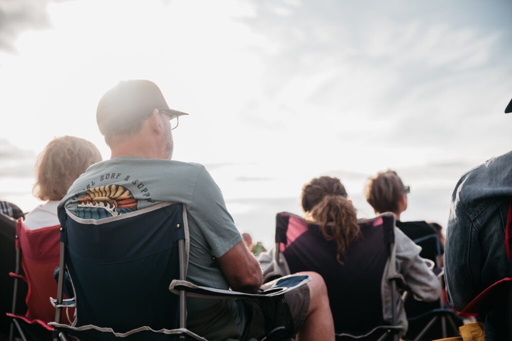 People watching Ocean at Northshore